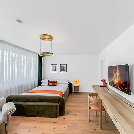 شقة Chic Apartment, 1br For 2, Elegant Comfort, Center