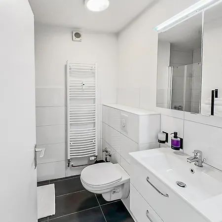 Appartamento Chic Apartment, 1br For 2, Elegant Comfort, Center