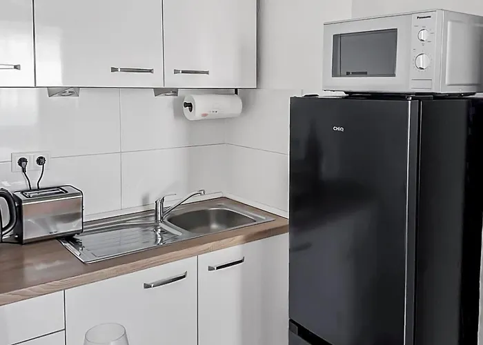 Apartment Chic City Apartment, 1Br For 2, Elegant Comfort, City Center Wuppertal