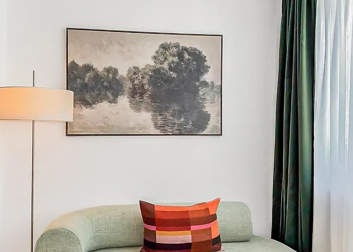 Apartment Chic City Apartment, 1Br For 2, Elegant Comfort, City Center Wuppertal