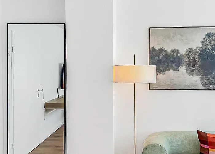 Apartment Chic City Apartment, 1Br For 2, Elegant Comfort, City Center *